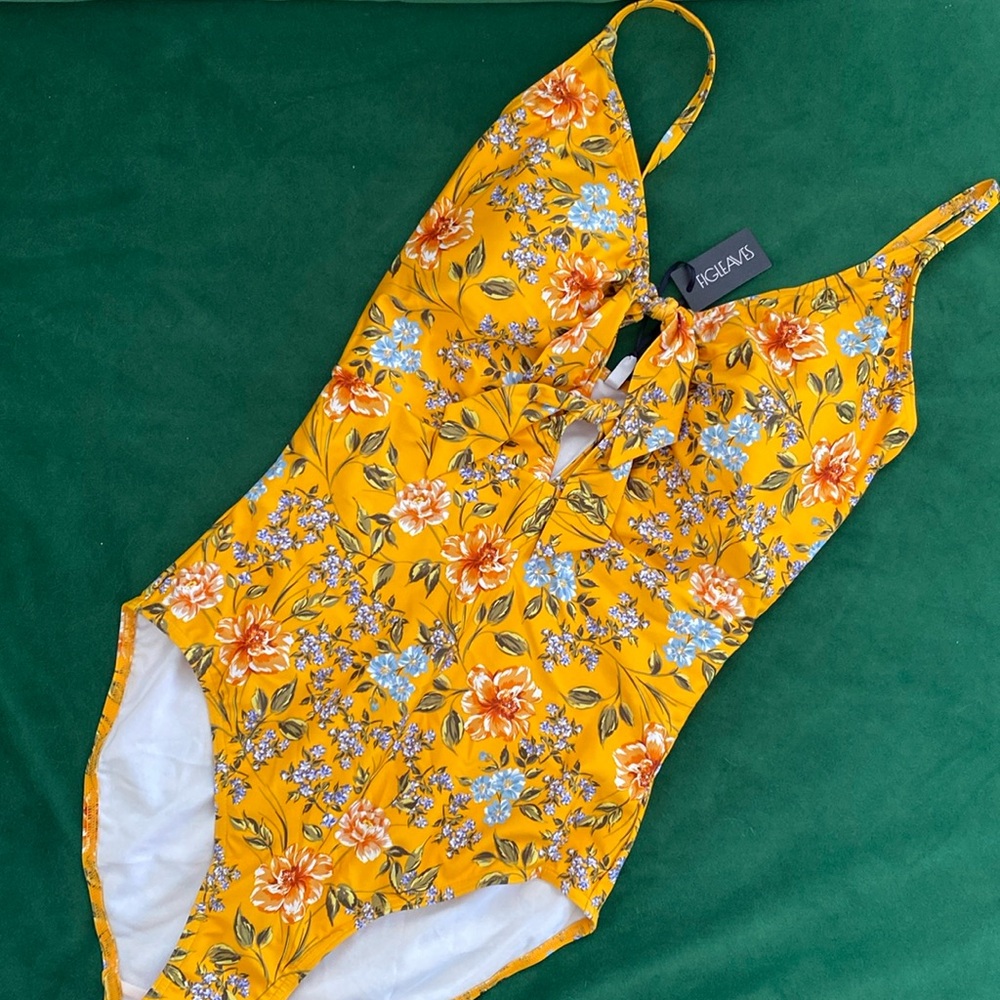 NWT Yellow floral plunge tie front swimsuit size 10L
